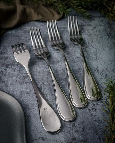 Вилка десертная