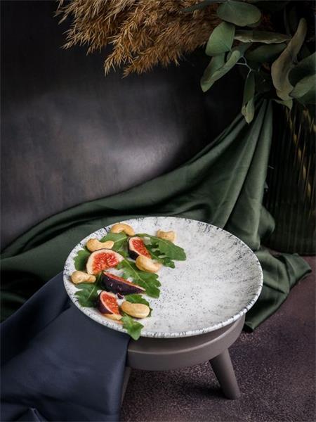 Тарелка мелкая 17 см, без борта