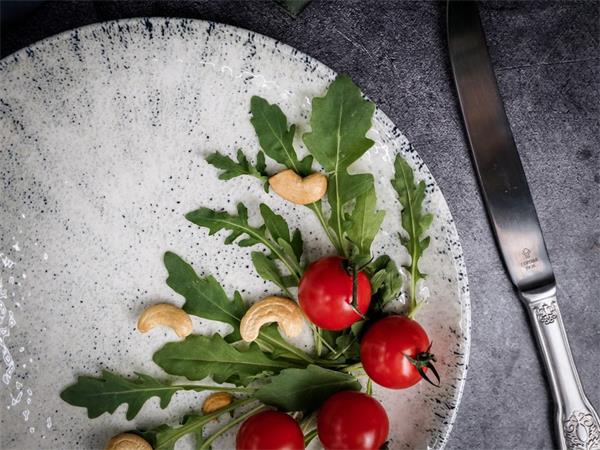 Тарелка мелкая 25 см, без борта