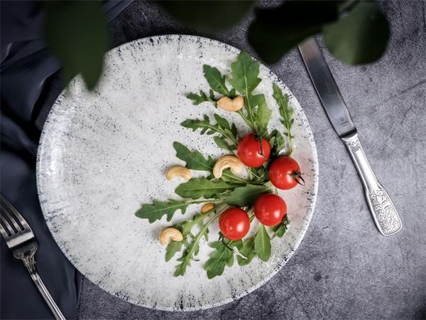 Тарелка мелкая 25 см, без борта