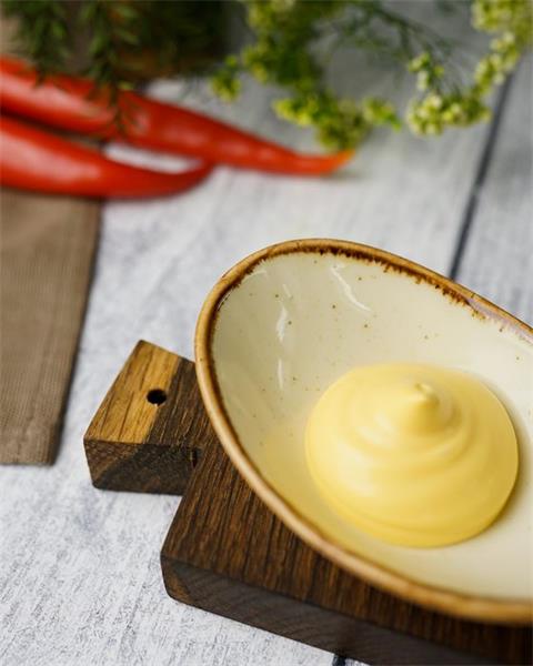 Соусник овальный 7х11 см фарфор цвет желтый Seasons