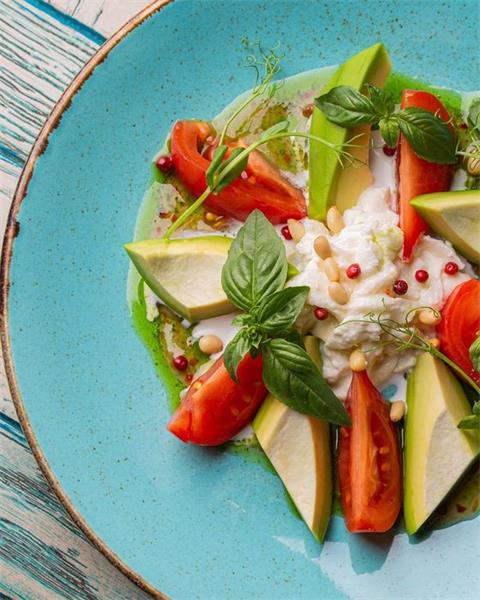 Тарелка 24 см безбортовая фарфор цвет бирюзовый Seasons