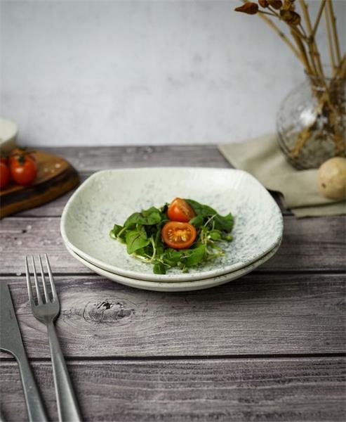 Салатник квадратный(глубокий) 22CM                                       