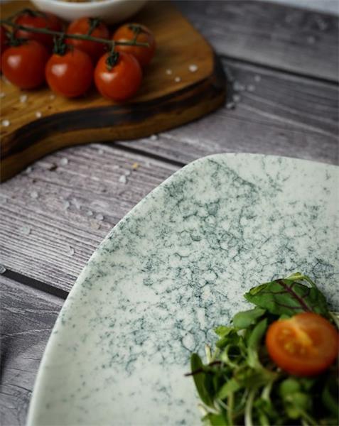 Тарелка квадратная 25CM                                       