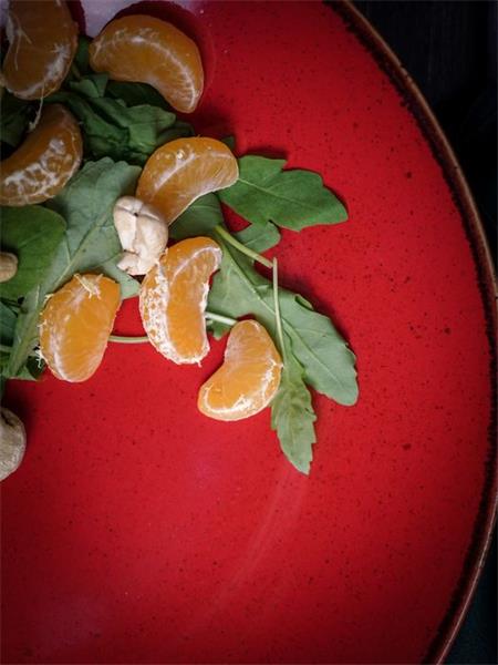 Тарелка глубокая 26 см безбортовая фарфор цвет красный Seasons