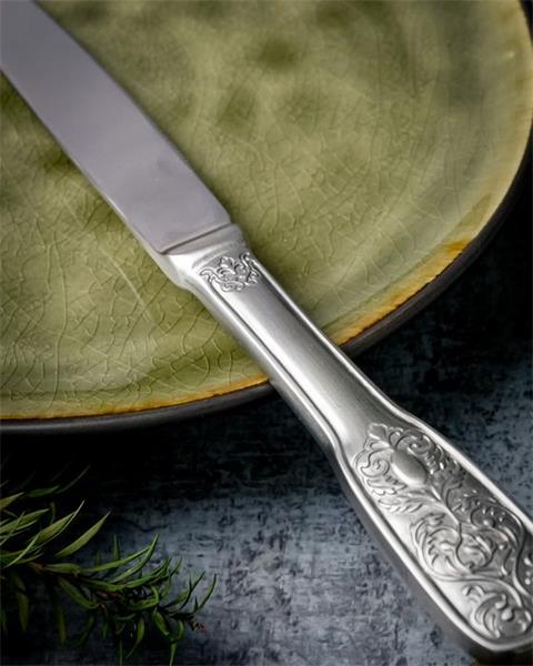 Нож столовый