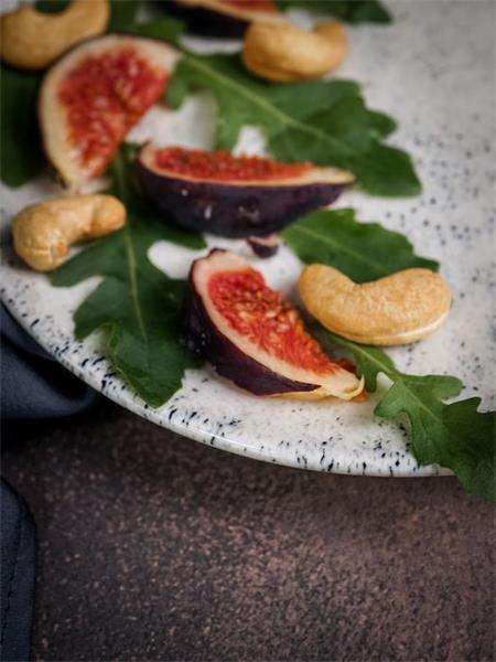 Тарелка мелкая 17 см, без борта