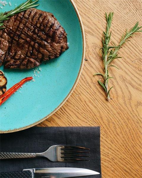 Тарелка 24 см безбортовая фарфор цвет бирюзовый Seasons