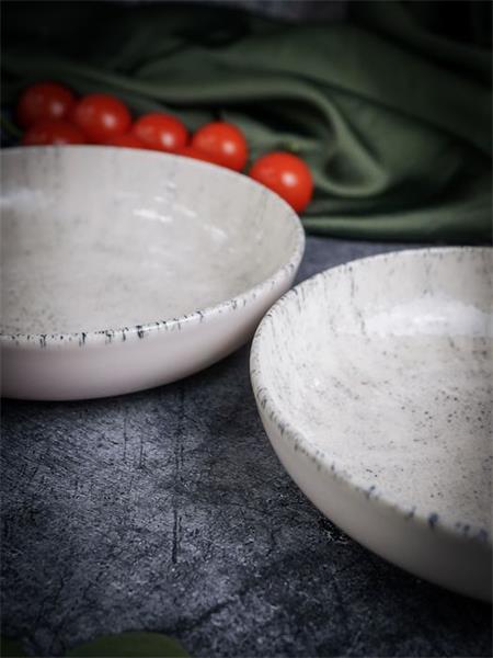 Салатник полуглубокий 17см