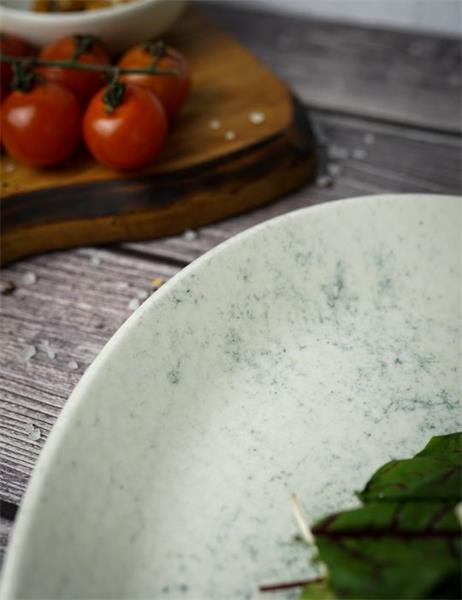 Тарелка овальная 31CM                                       