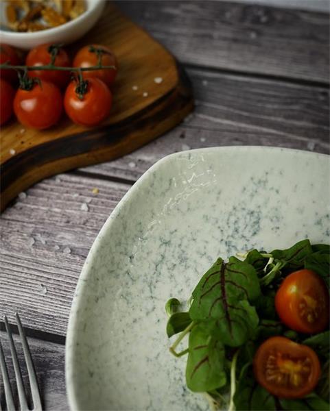 Салатник квадратный(глубокий) 22CM                                       