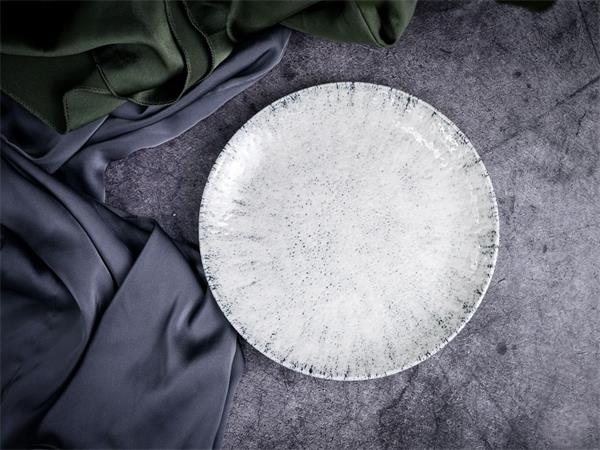 Тарелка мелкая 21 см, без борта