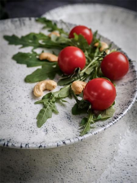 Тарелка мелкая 21 см, без борта