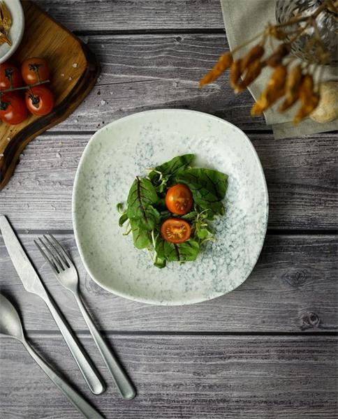 Салатник квадратный(глубокий) 22CM                                       