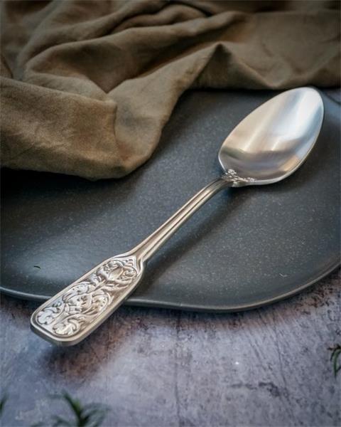 Ложка десертная