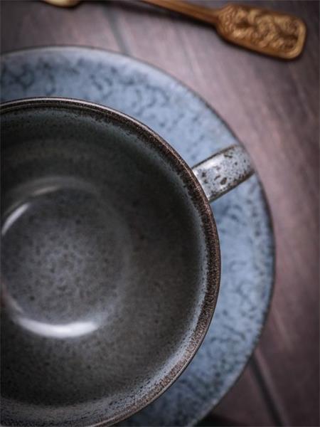 Блюдце для кофейной чашки, 16 см.