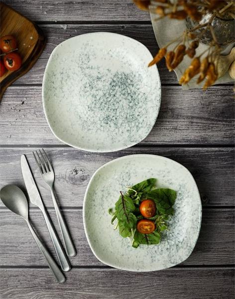 Салатник квадратный(глубокий) 22CM                                       