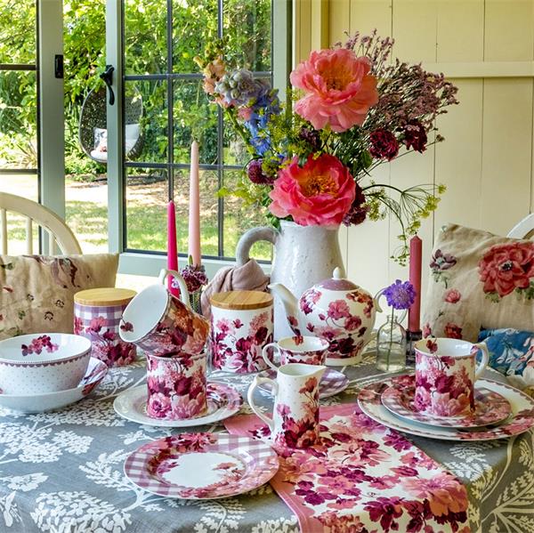 Кружка 400 мл, декор GINGHAM