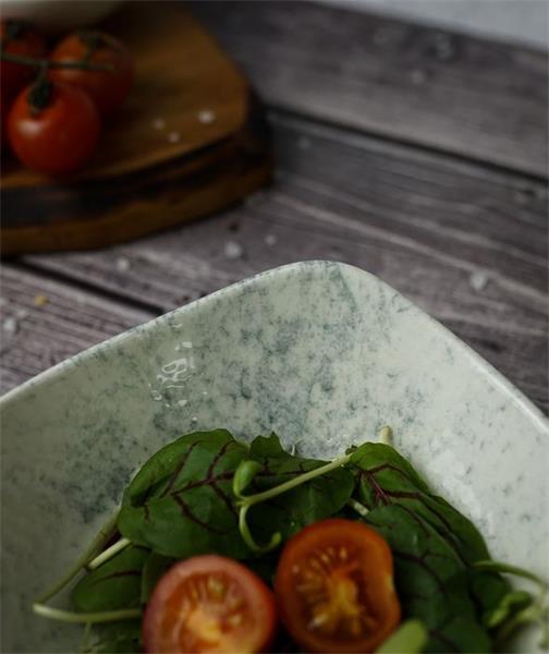 Салатник квадратный 16CM                                             