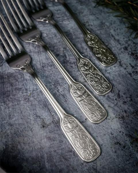 Вилка десертная