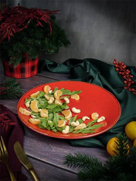 Тарелка 28 см безбортовая фарфор цвет красный Seasons