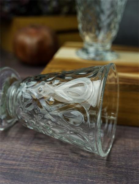 Стакан на ножке, 200 мл, h 11,3 см, d 8 см LYONNAIS