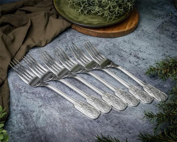 Вилка столовая