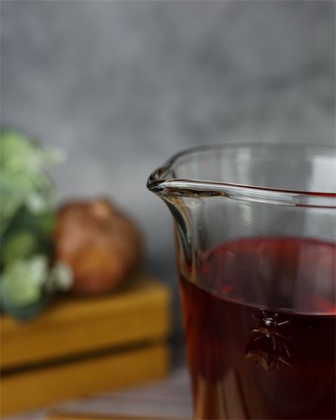 Кувшин 1л, h 18 см ABEILLE