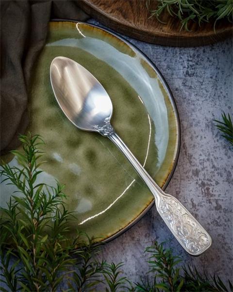 Ложка десертная