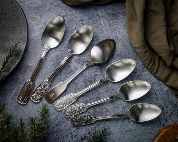 Ложка десертная