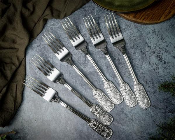 Вилка столовая