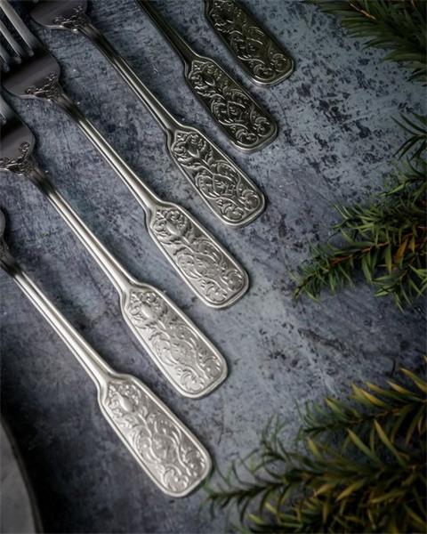 Вилка десертная