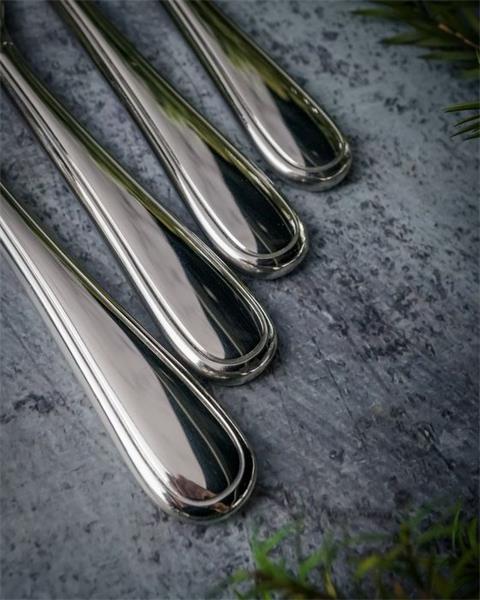 Нож столовый