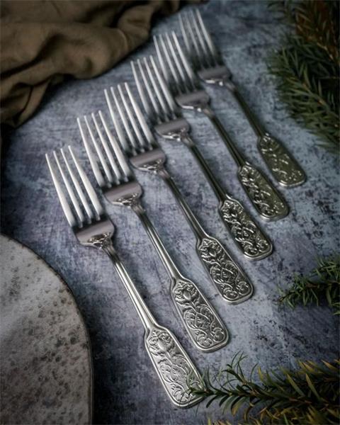 Вилка десертная